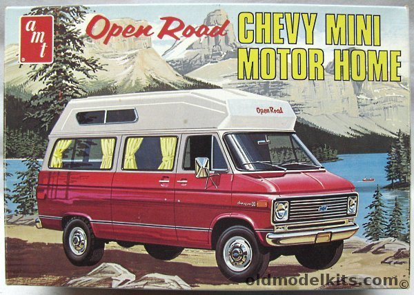 AMT 1/25 Open Road 1970 Chevrolet Mini-Motorhome / Van - Stock with Windows / Stock Without Windows / Motor Home, T517-300 plastic model kit